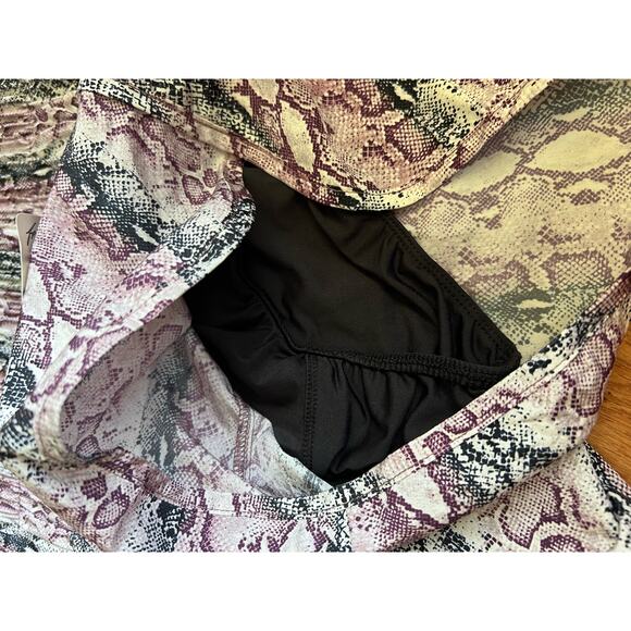 FP Movement by Free People Women's The Way Home snake print Shorts  Size S - Picture 8 of 9